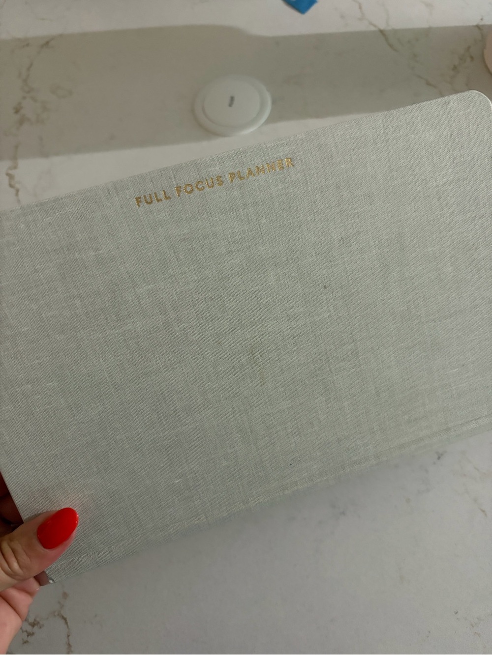 Michael Hyatt Full Focus Planner - Linen Cover in Light Gray